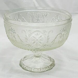 Indiana Glass Daisy Medallion Compote Pedestal Bowl Clear Stippled VTG EUC